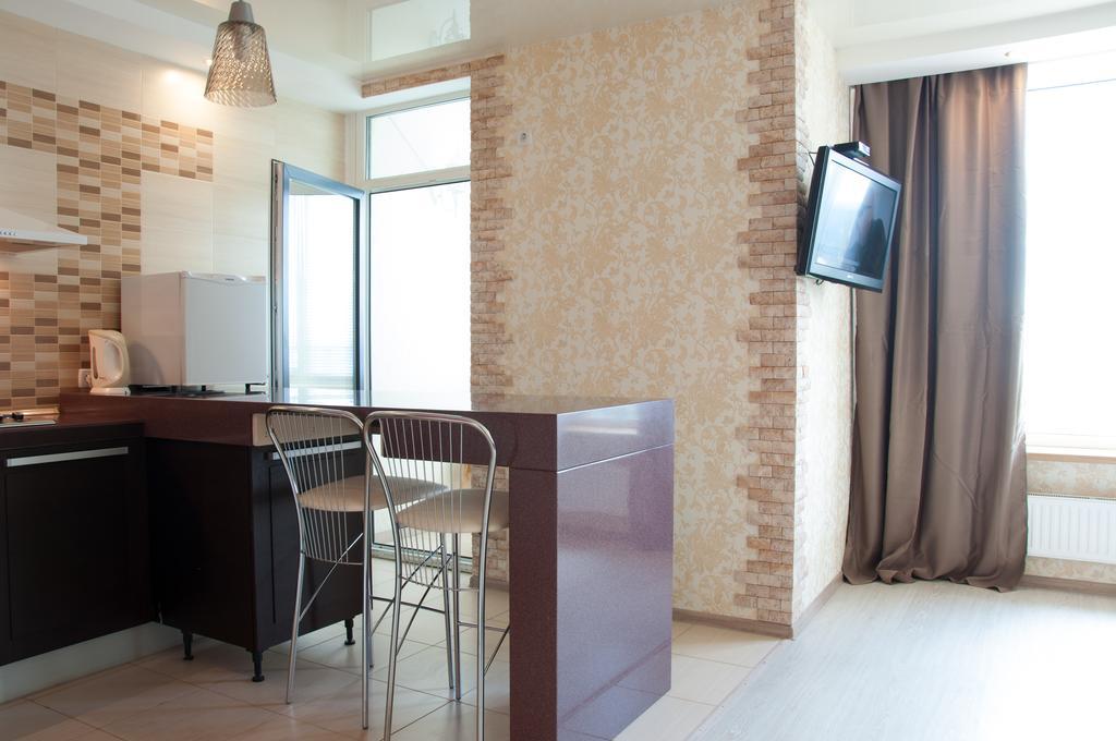Apartment On Bogatyrskaya 6A Kijev Kültér fotó
